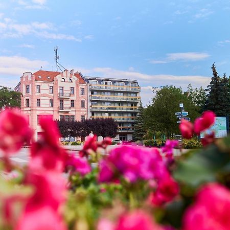 Golden Hour Apartments- Plac Slowianski 36 Swinoujscie Bagian luar foto